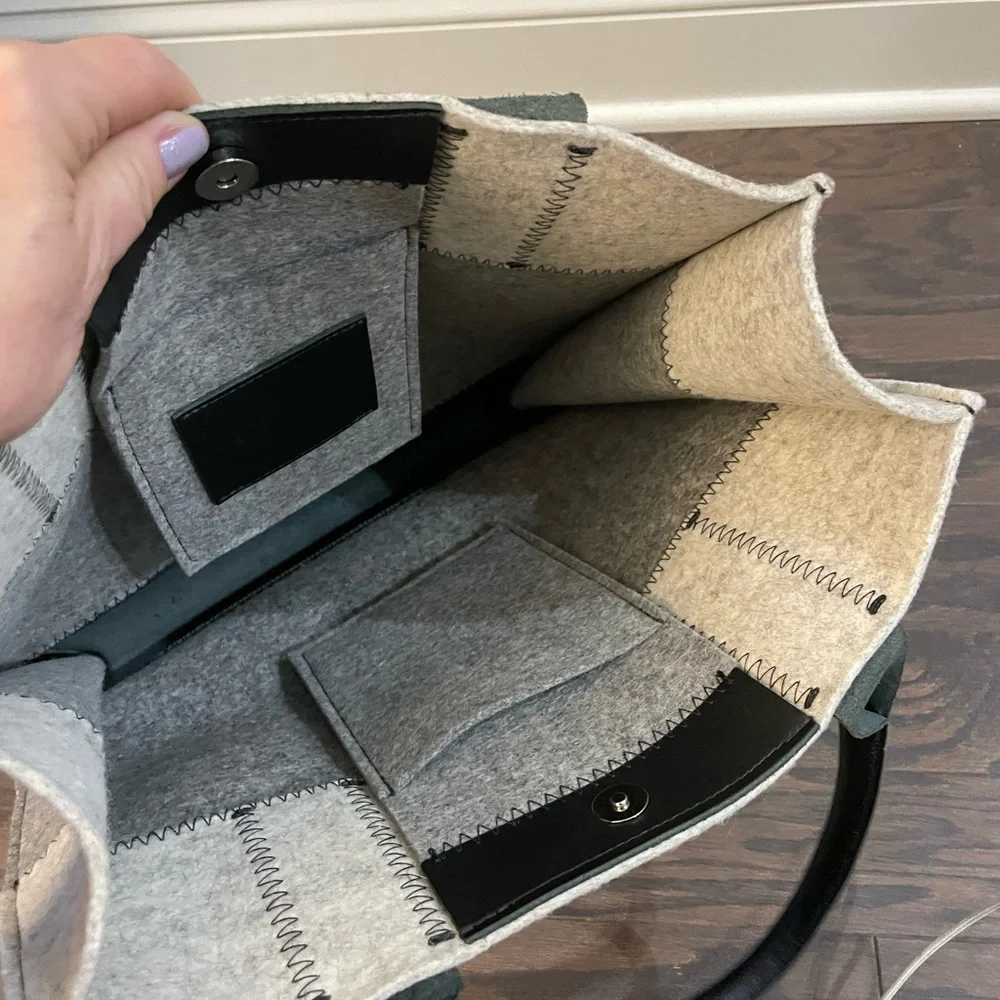NEW! GRAF LANTZ JAUNT MERINO WOOL FELT TOTE GRANITE/BLACK